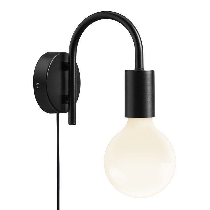 Nástěnné dekorativní světlo Paco od Nordluxu v černé designové variantě. Ideální v kombinaci s dekorativní žárovkou do čtecího koutku či ložnice. (černá)
