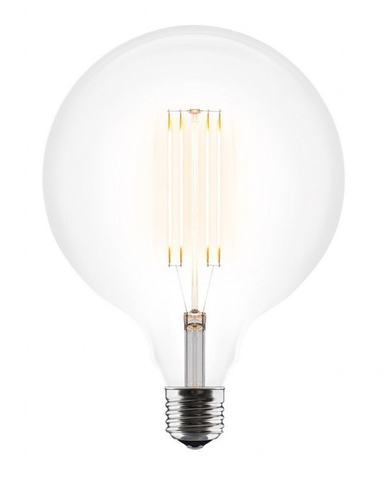 3W LED žárovka UMAGE Idea o průměru 12,5 cm, vhodná pro svítidla se závitem E27 nejen značky UMAGE. 